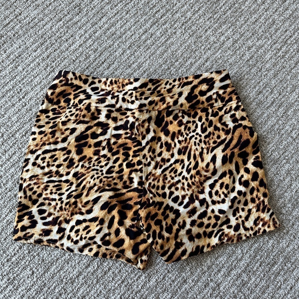 Leopard Print Women's Shorts - Picture 2 of 3